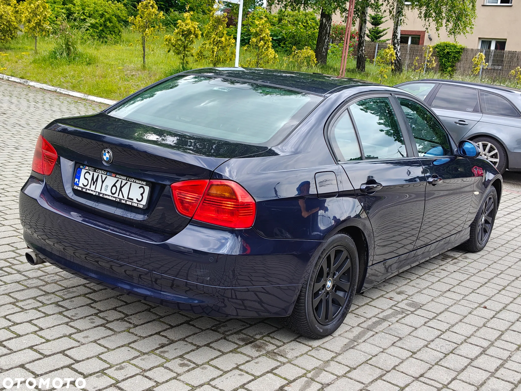 BMW Seria 3 318i - 11
