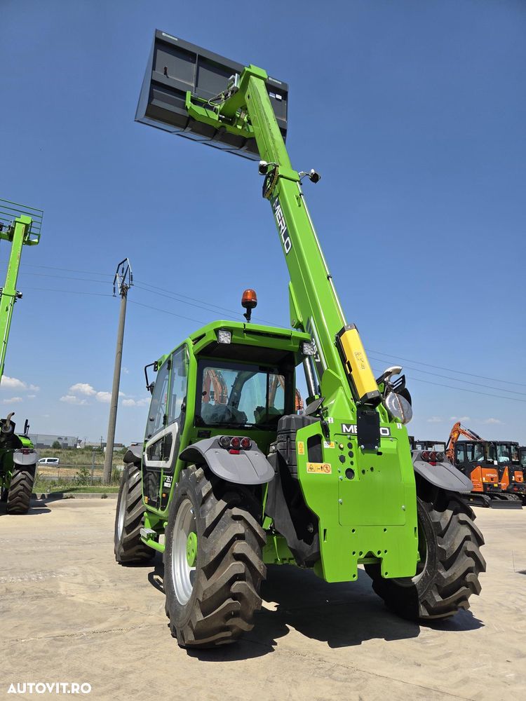 Merlo TF35.7-140, ridica 3,5t la 7m, motor Deutz 140CP, cupa si furci, transmisie 4x4, aer conditionat, Masa operatinala 6800kg, lungime 4,4m, latime 2,3m, produs in ITALIA, garantie 1 an, posibilitate leasing-PROMOTIE 81.900 EUR+Tva - 3