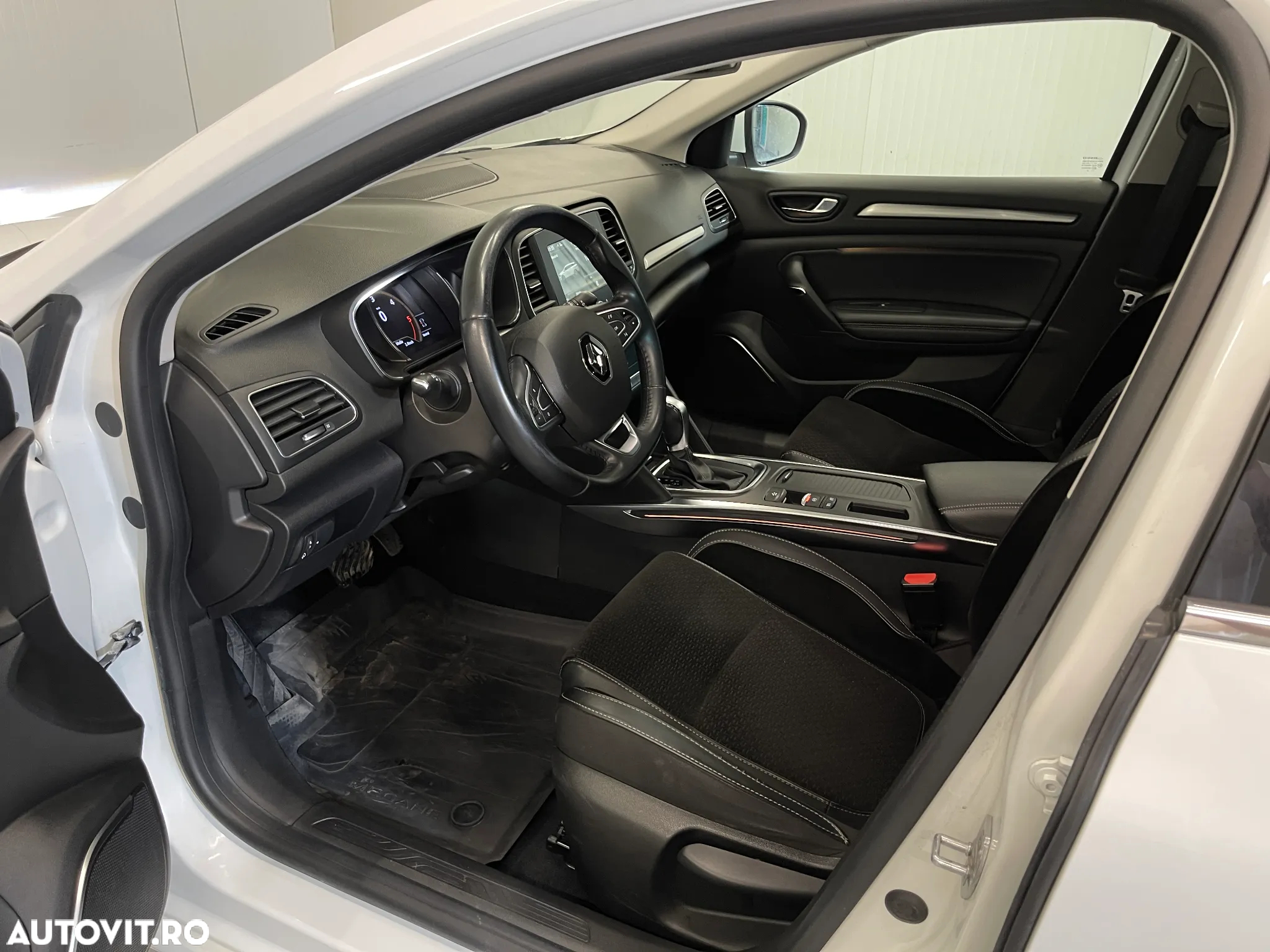 Renault Megane Estate Blue dCI EDC Intens - 5