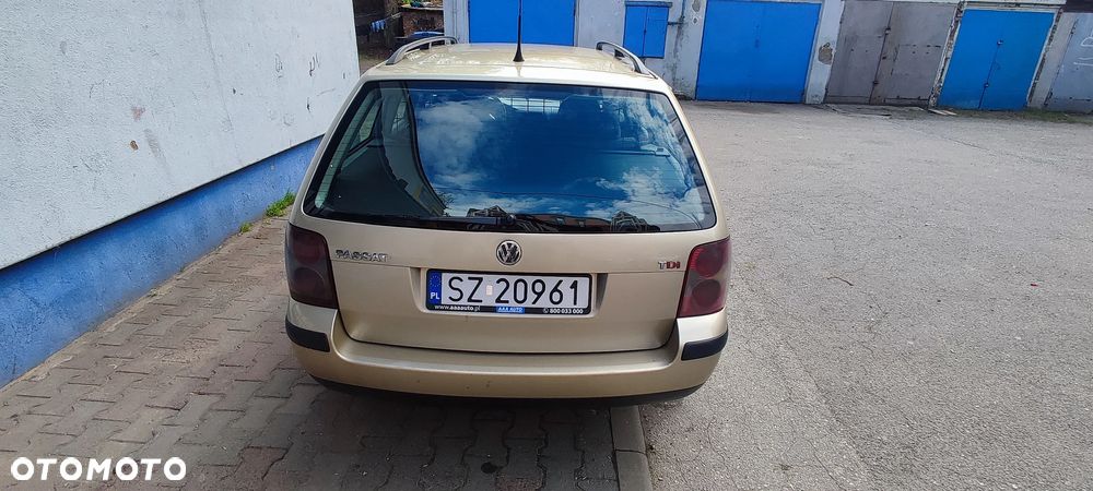 Volkswagen Passat - 3