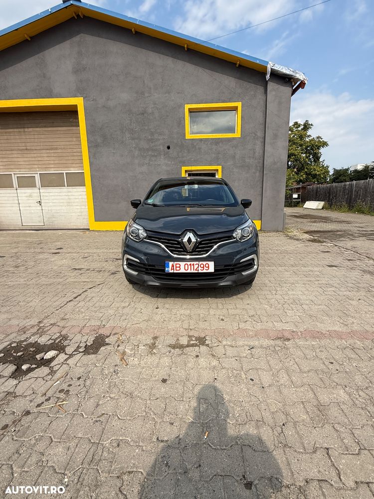 Renault Captur - 1