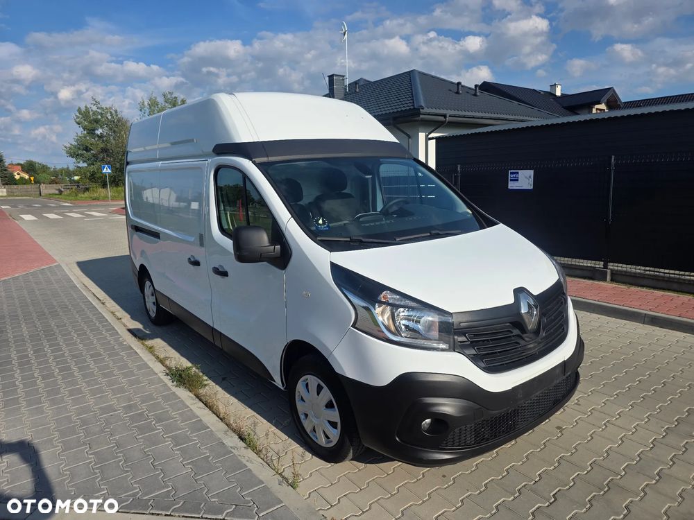 Renault Trafic vivaro 2018 r L2H2 przebieg 107400 km dlugi wysoki klima tempomat nawigacja - 2