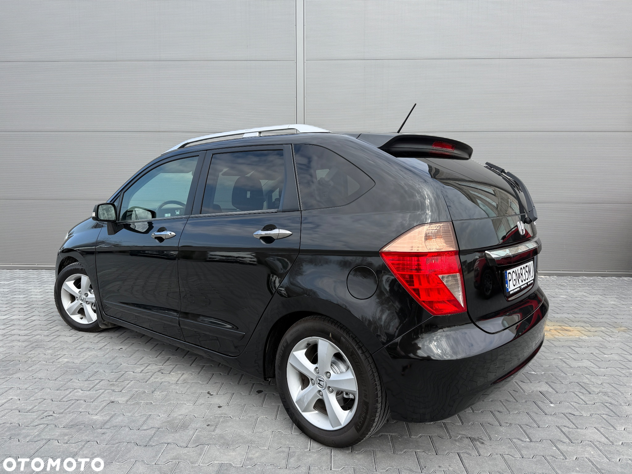 Honda FR-V 1.8 Executive - 2