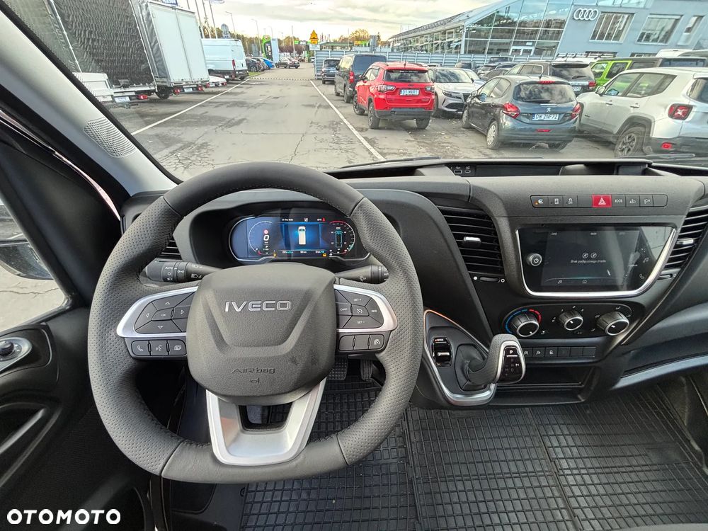 Iveco Daily L3H2 12m3 automat - 12