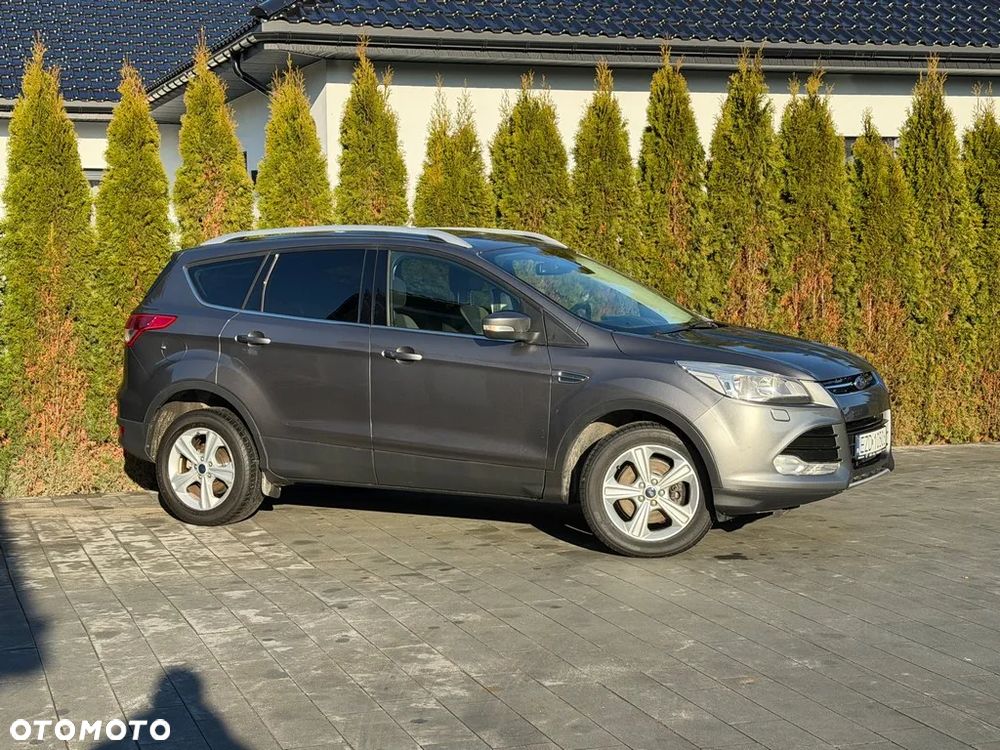 Ford Kuga 2.0 TDCi 2x4 Trend - 3