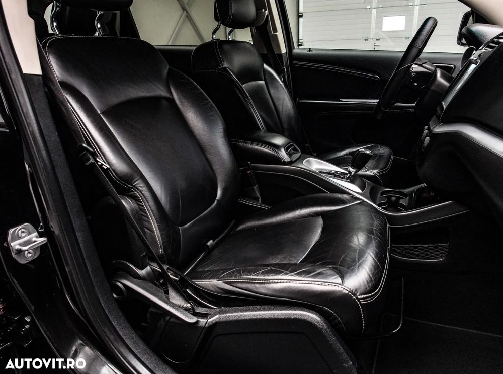 Fiat Freemont 2.0 Mjet AT AWD Lounge - 14