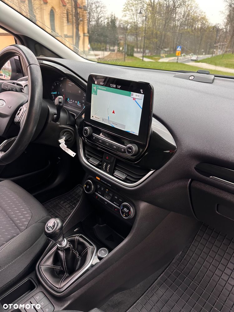 Ford Fiesta 1.0 EcoBoost S&S COOL&CONNECT - 29