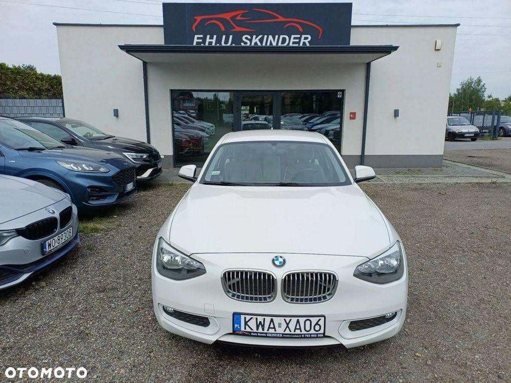 BMW Seria 1 116d EfficientDynamics Edition Sport Line - 2