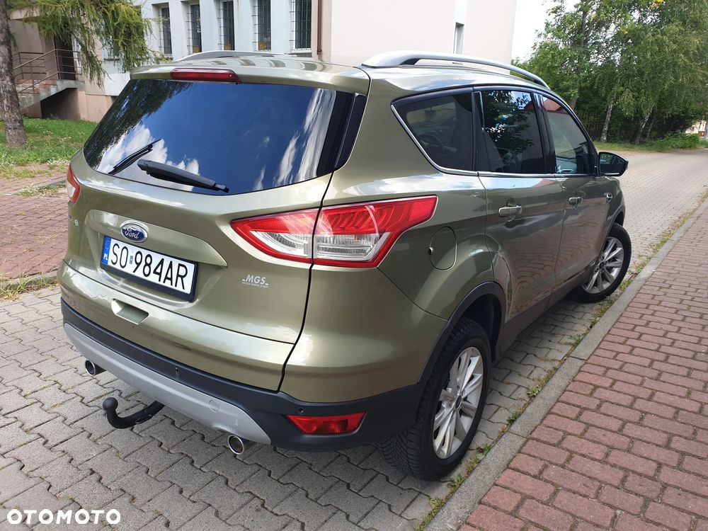 Ford Kuga 2.0 TDCi 4x4 Titanium - 4