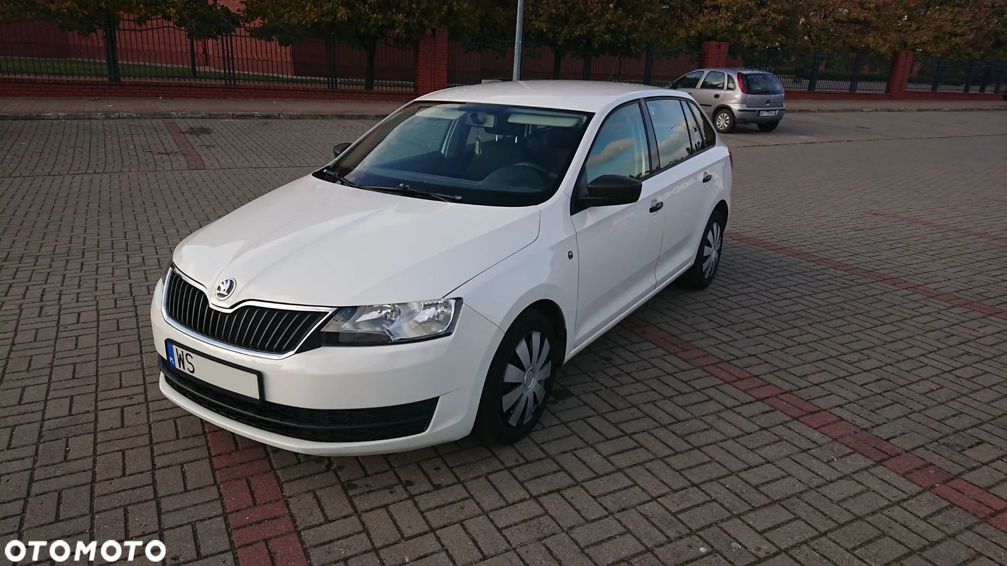 Skoda RAPID 1.6 TDI DPF Elegance - 1