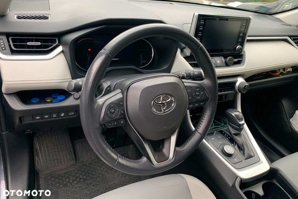 Toyota RAV4 2.5 Hybrid Executive 4x4 - 6