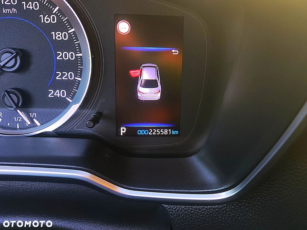 Toyota Corolla 1.8 Hybrid Comfort - 27