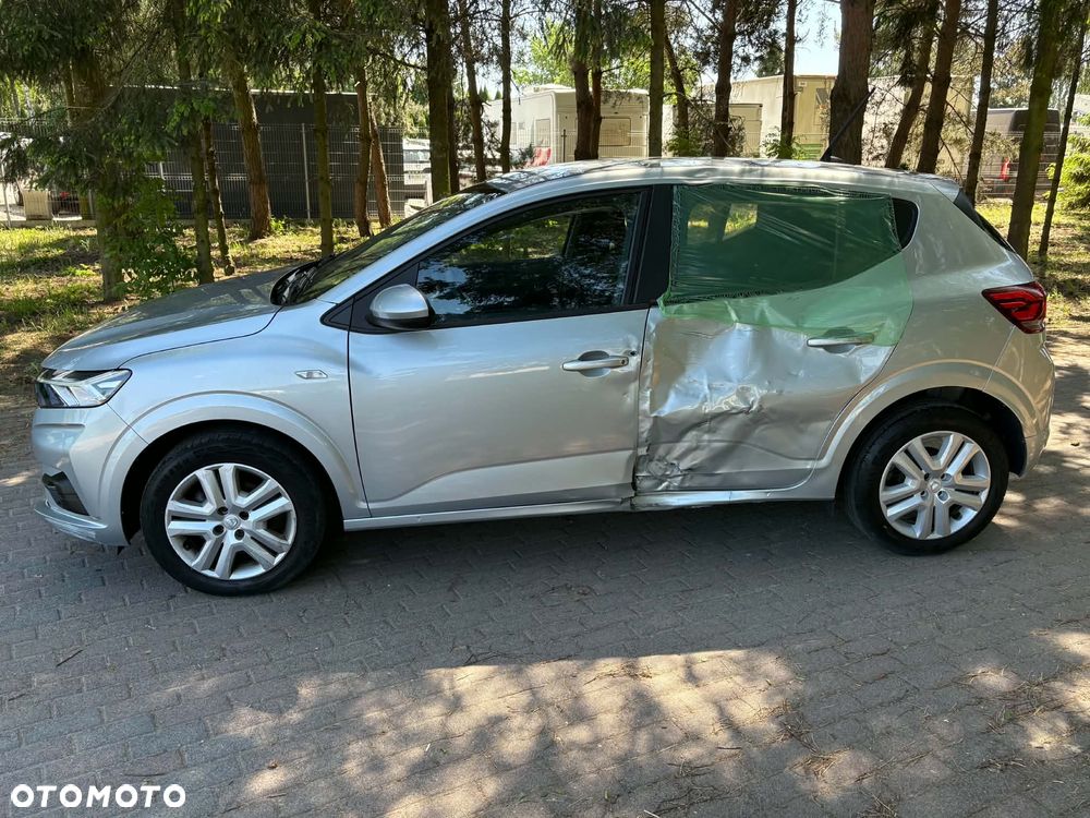 Dacia Sandero - 4