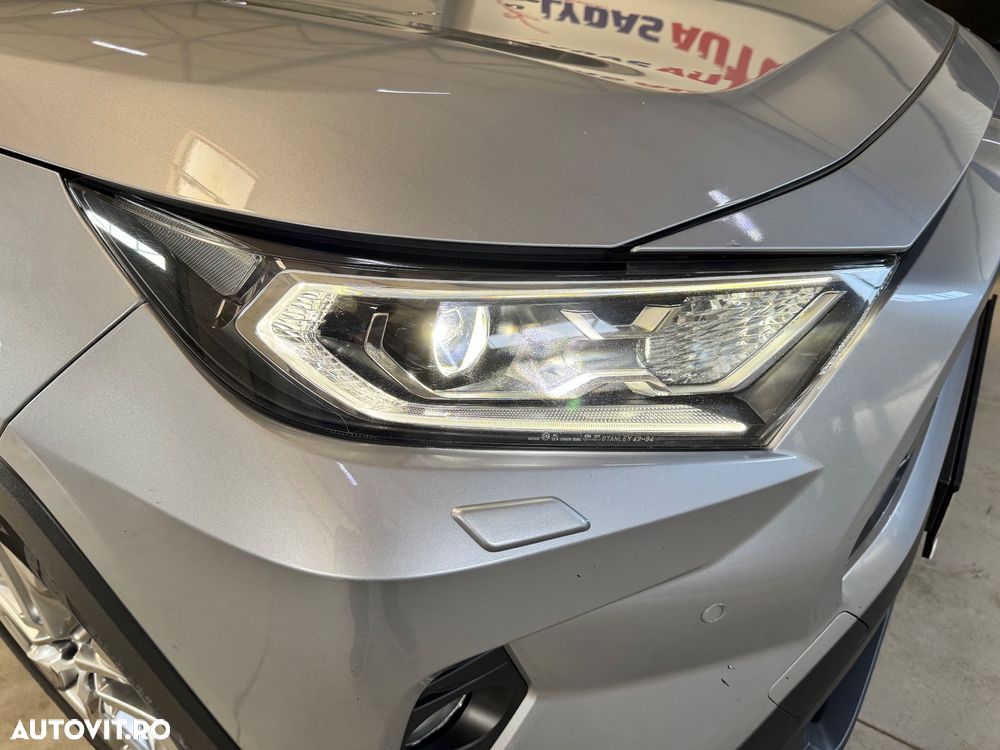 Toyota RAV4 2.5 VVT-iE 4x4 Luxury Premium - 24