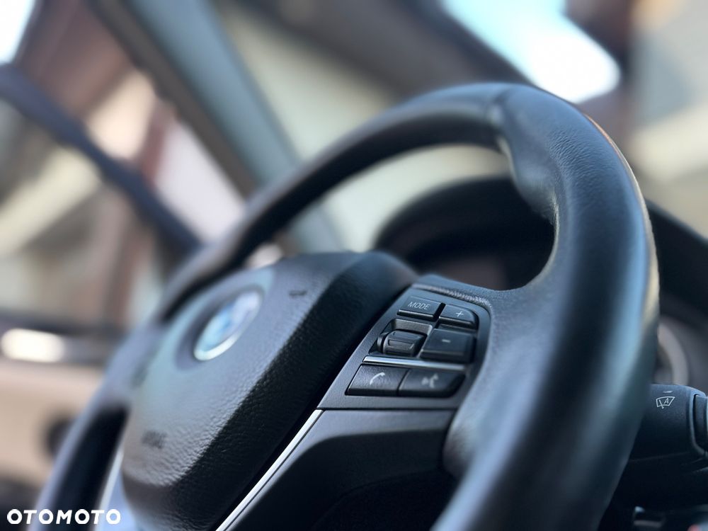 BMW X4 xDrive20d xLine - 32