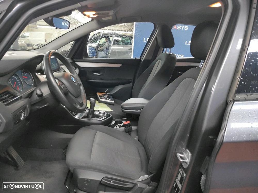 BMW 216 Active Tourer d Advantage - 8