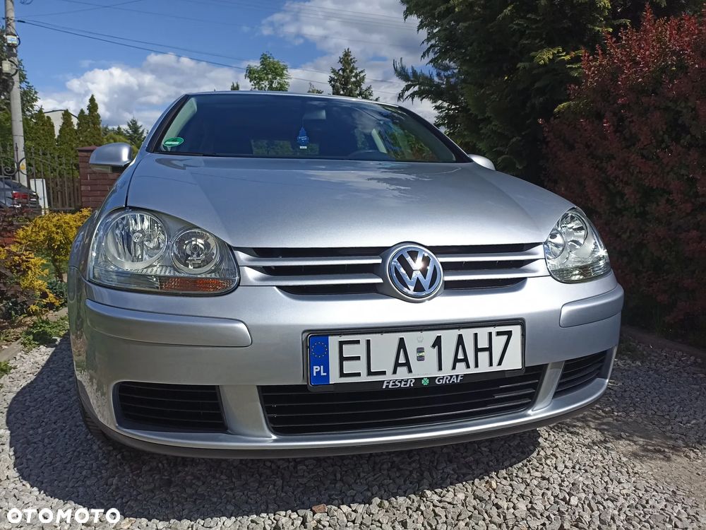 Volkswagen Golf - 1