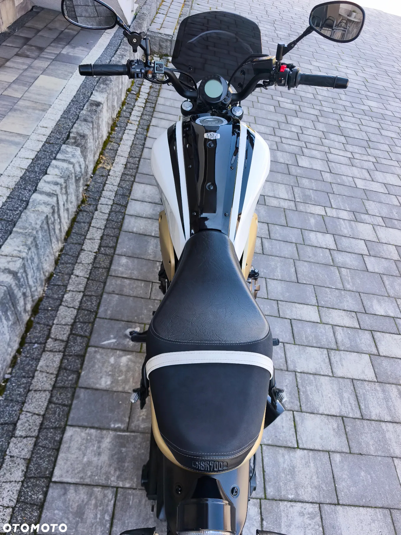 Yamaha XSR - 14