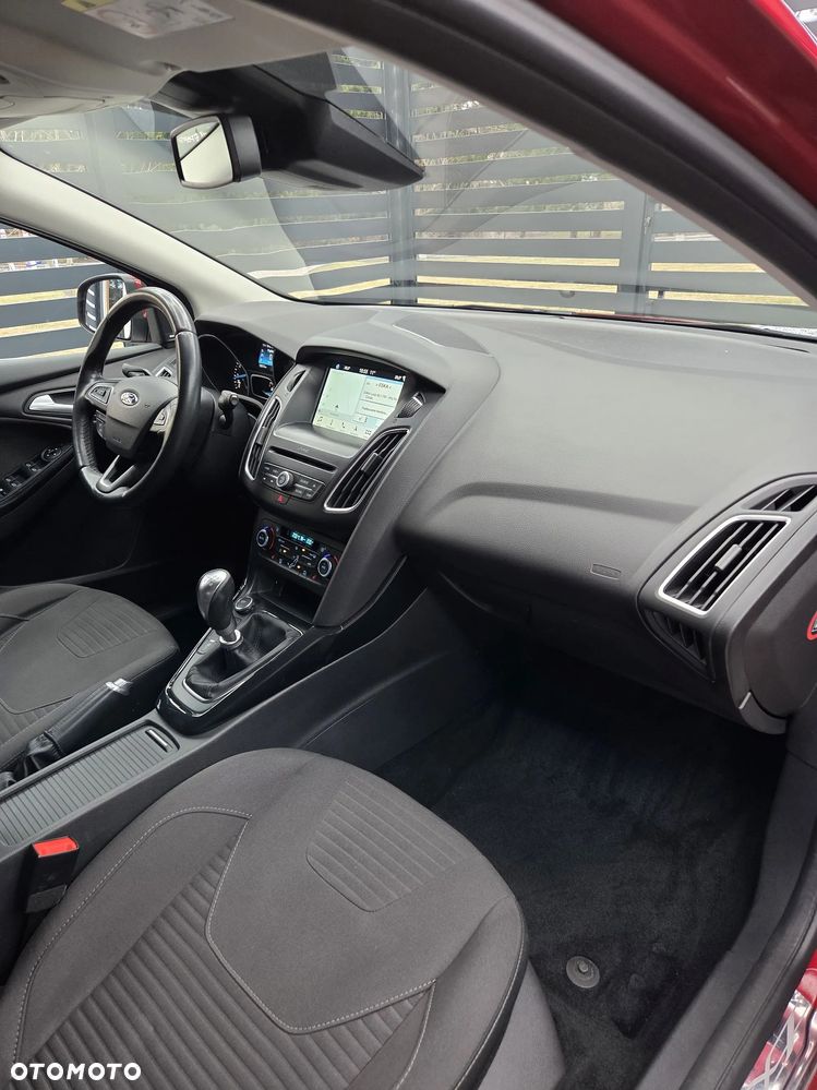 Ford Focus - 7