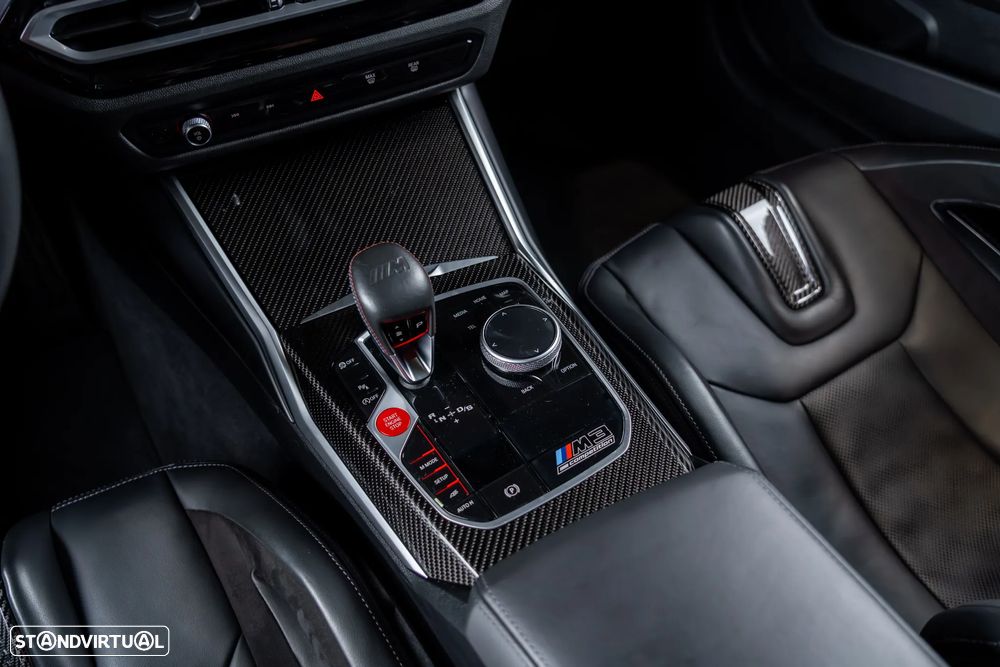 BMW M3 Competition xDrive - 29
