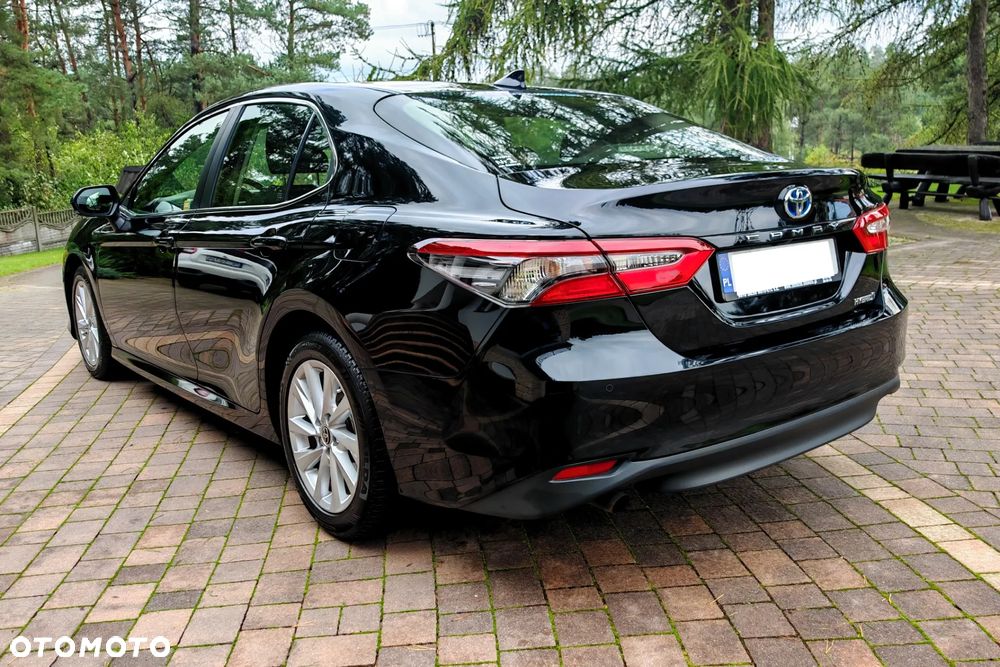 Toyota Camry 2.5 Hybrid Comfort CVT - 3