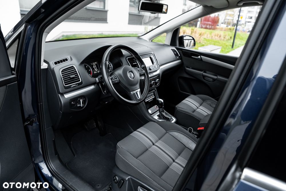 Volkswagen Sharan 2.0 TDI DSG Blue Motion Match - 15