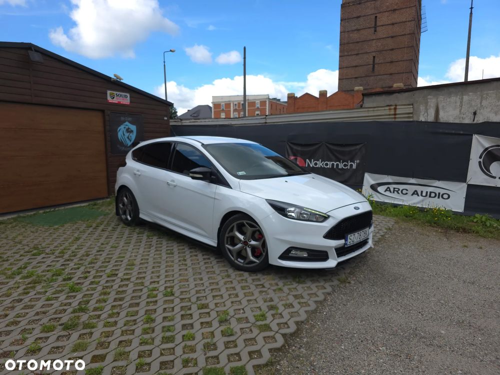Ford Focus - 2