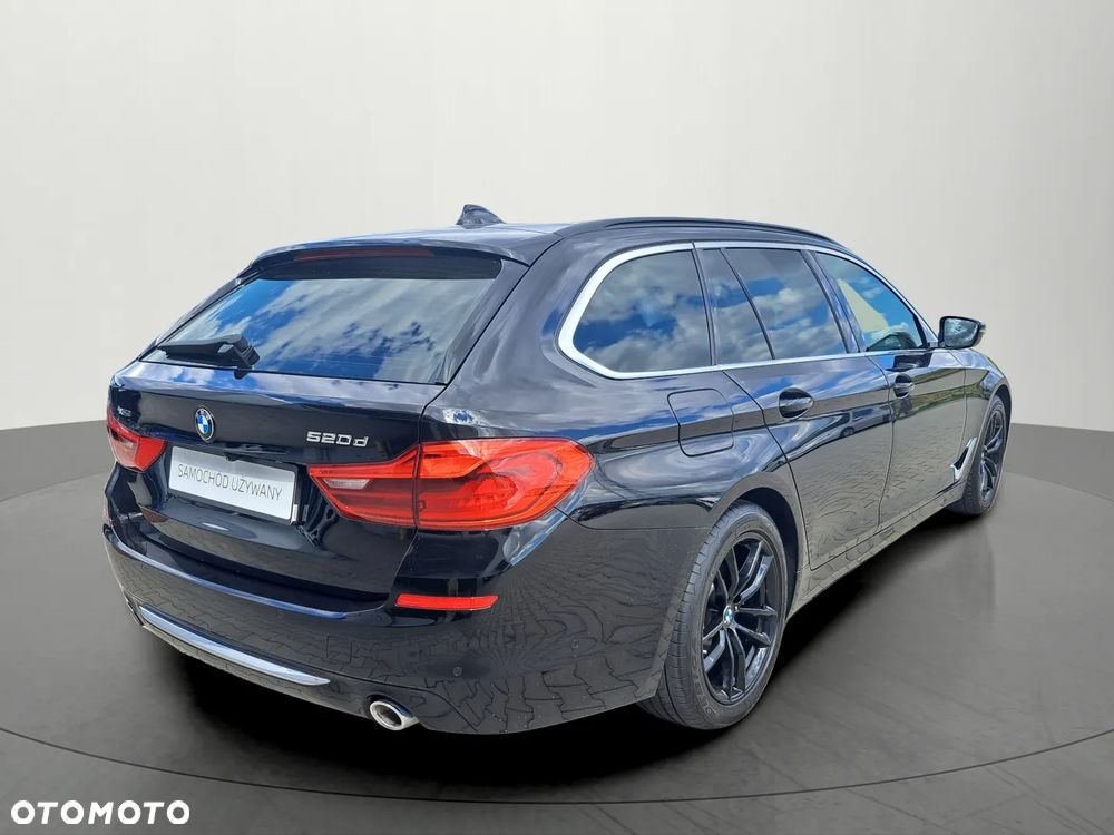 BMW Seria 5 520d xDrive Luxury Line - 5