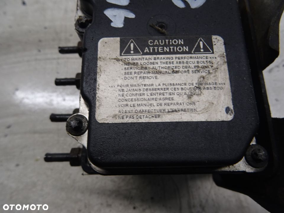 TOYOTA AVENSIS II T25 HB 03-06 2.0D4D POMPA ABS - 2