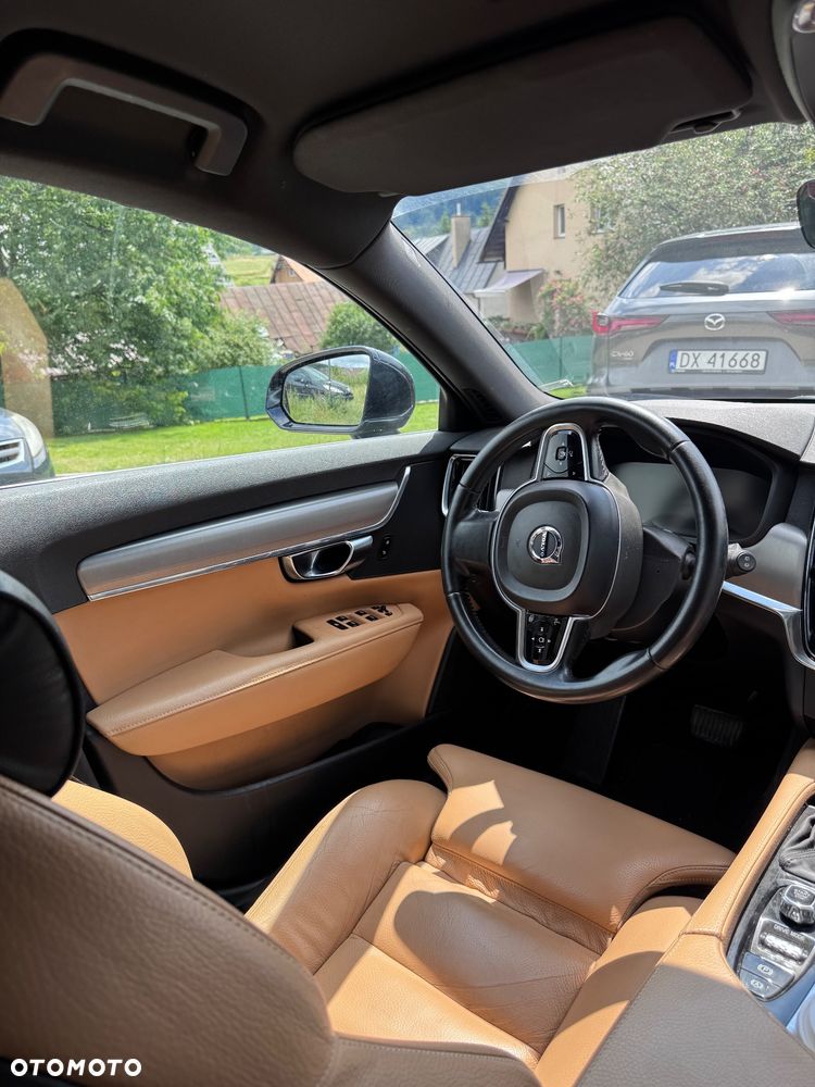 Volvo V90 - 8