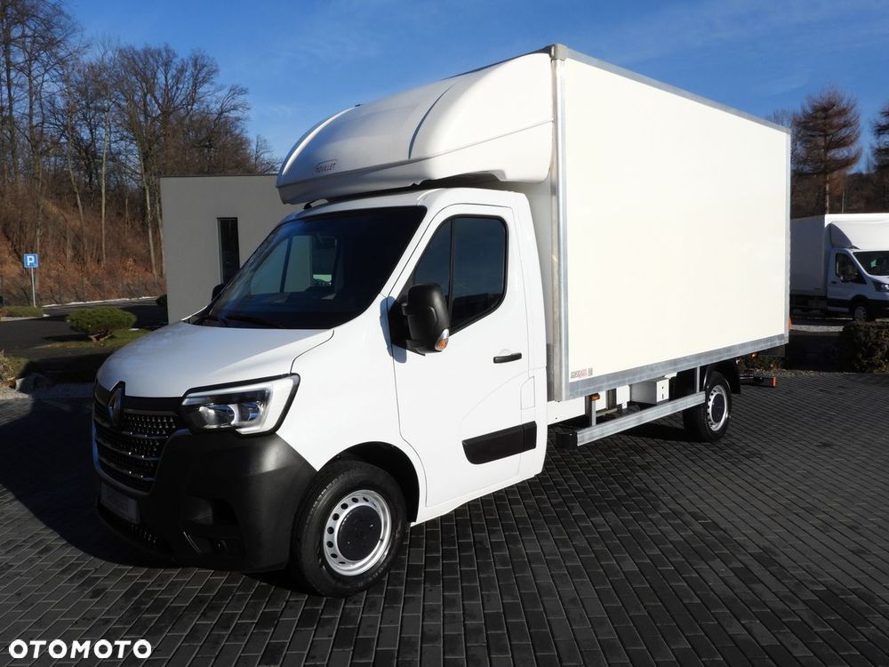 Renault MASTER KONTENER WINDA 8 PALET TEMPOMAT LEDY KLIMATYZACJA  145KM - 20