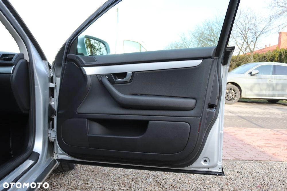 Audi A4 Avant 1.8 T - 34