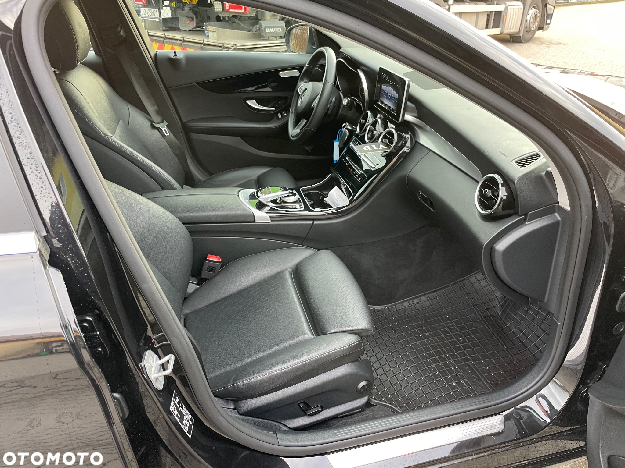 Mercedes-Benz Klasa C 220 d 9G-TRONIC - 19