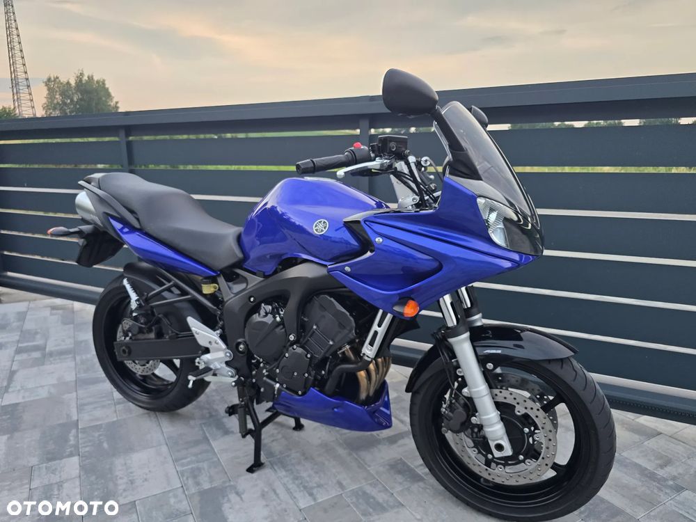 Yamaha FZ6 - 4