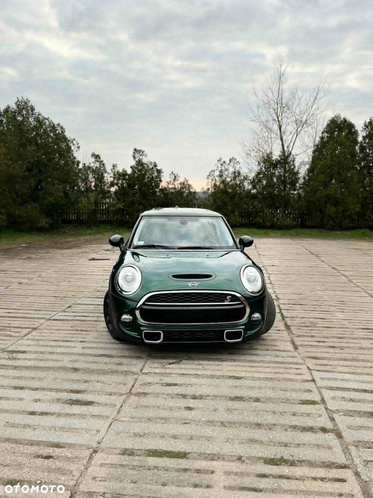 MINI Cooper John Works - 1