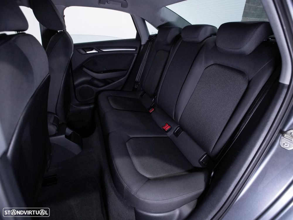 Audi A3 Limousine 1.6 TDI - 10