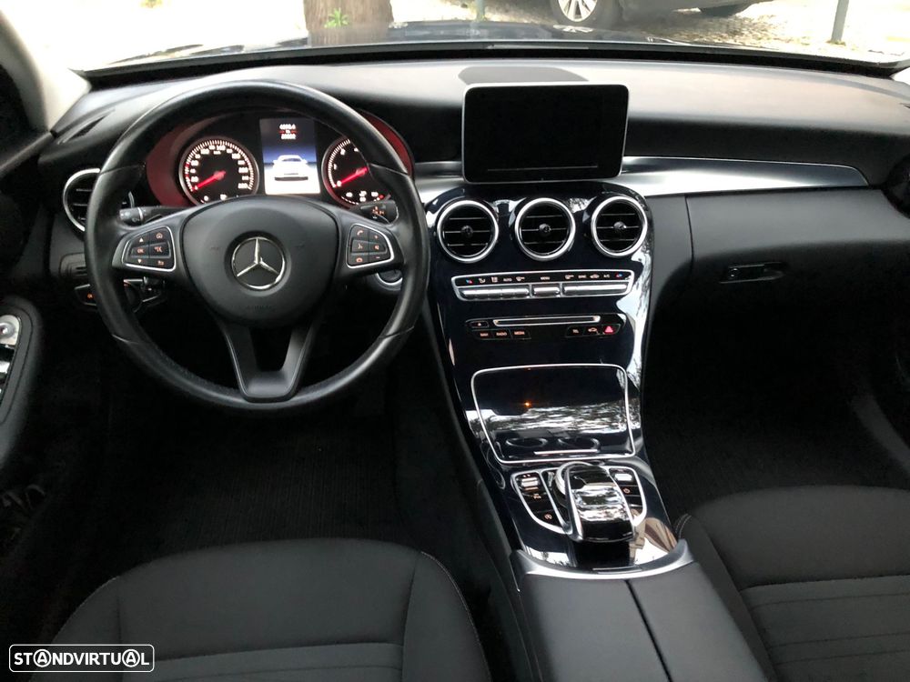 Mercedes-Benz C 200 - 8