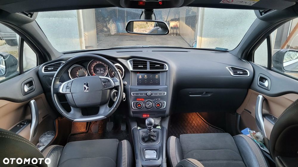 DS Automobiles DS 4 ver-1-6-bluehdi-be-chic-s-s - 9