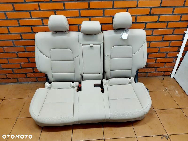 HYUNDAI TUCSON III 3 SIEDZISKO OPARCIE KANAPA TYŁ TYLNA GRZANA SKÓRA - 1