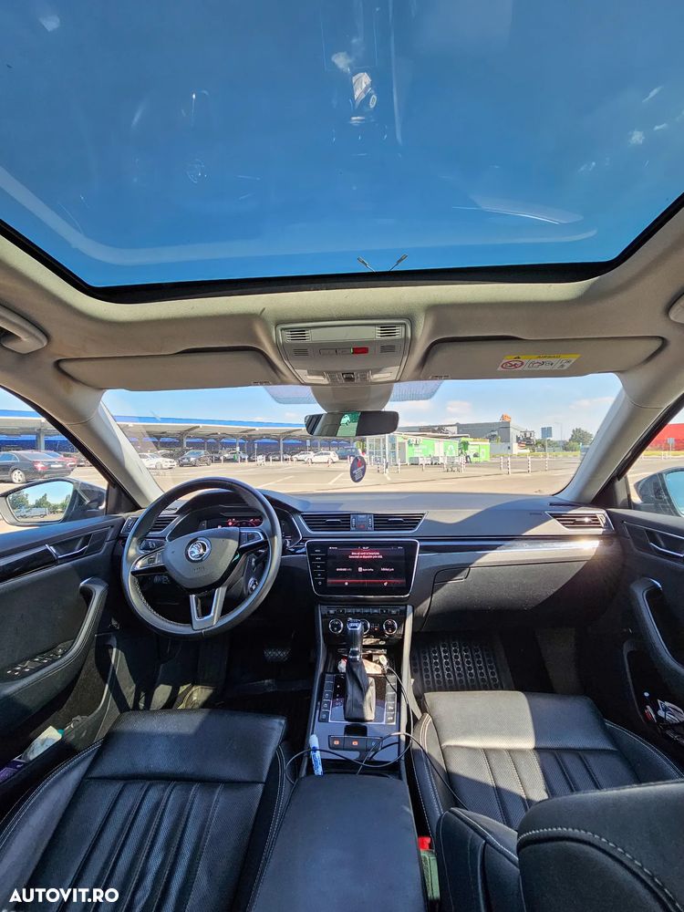 Skoda Superb 2.0 TDI 4x4 DSG Premium Edition - 9