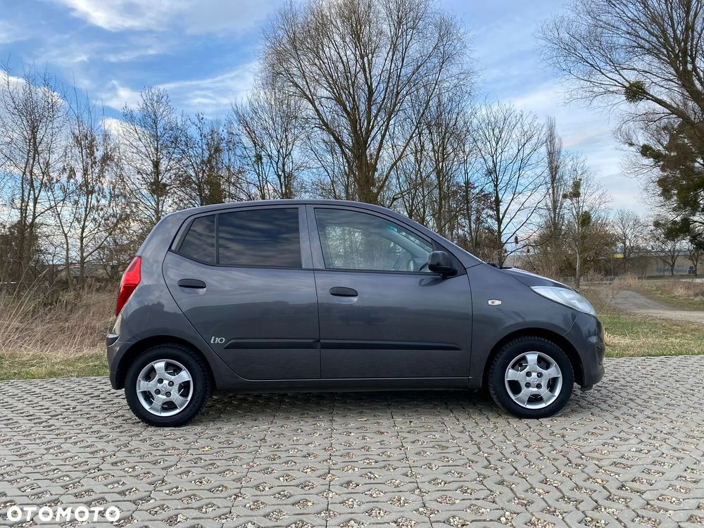 Hyundai i10 1.1 Edition 20 - 9