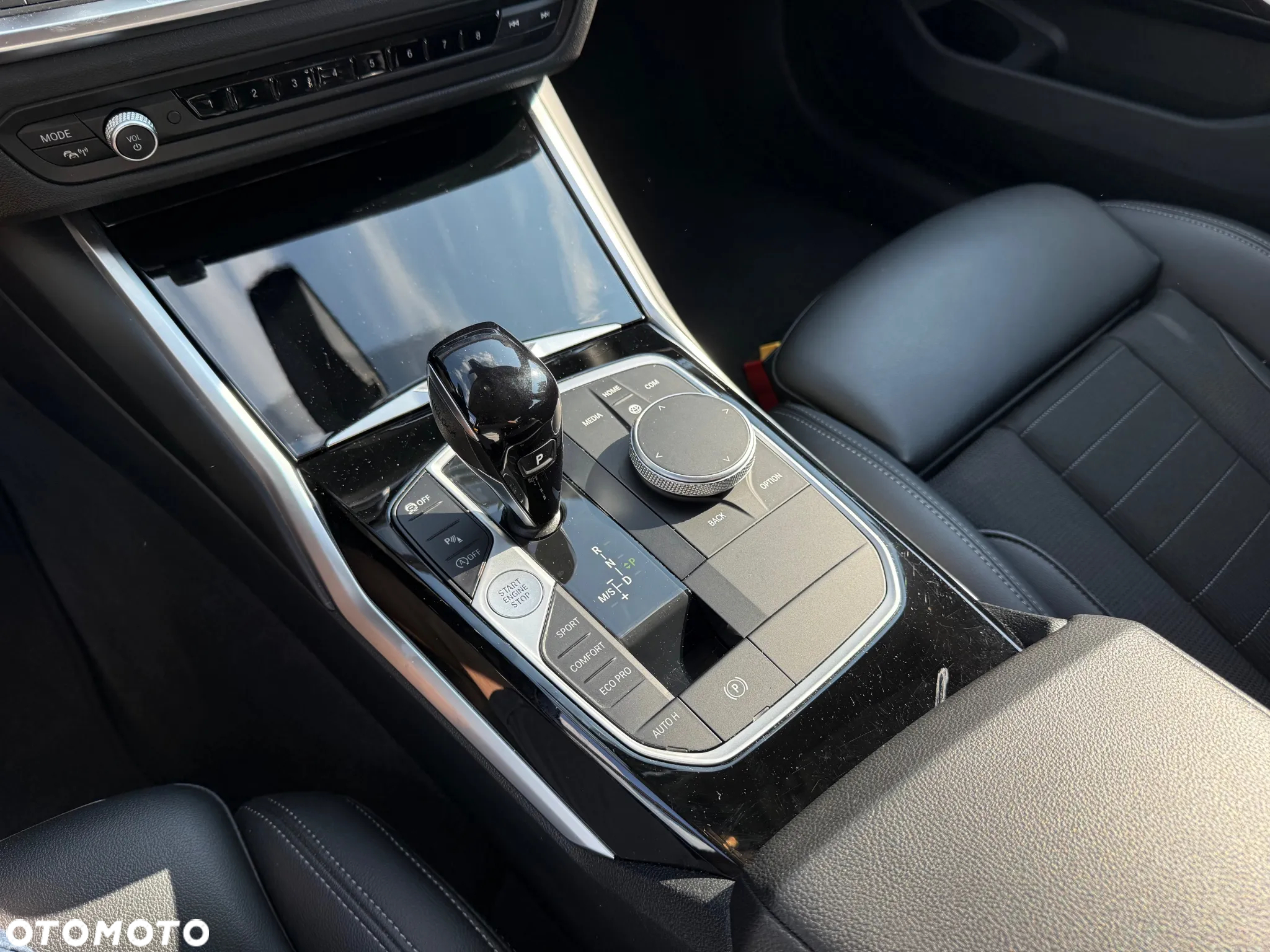 BMW Seria 3 318i Sport Line - 14