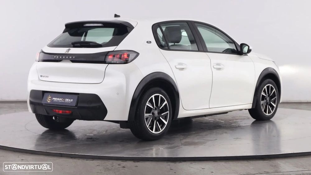 Peugeot e-208 50 kWh Active Pack - 8