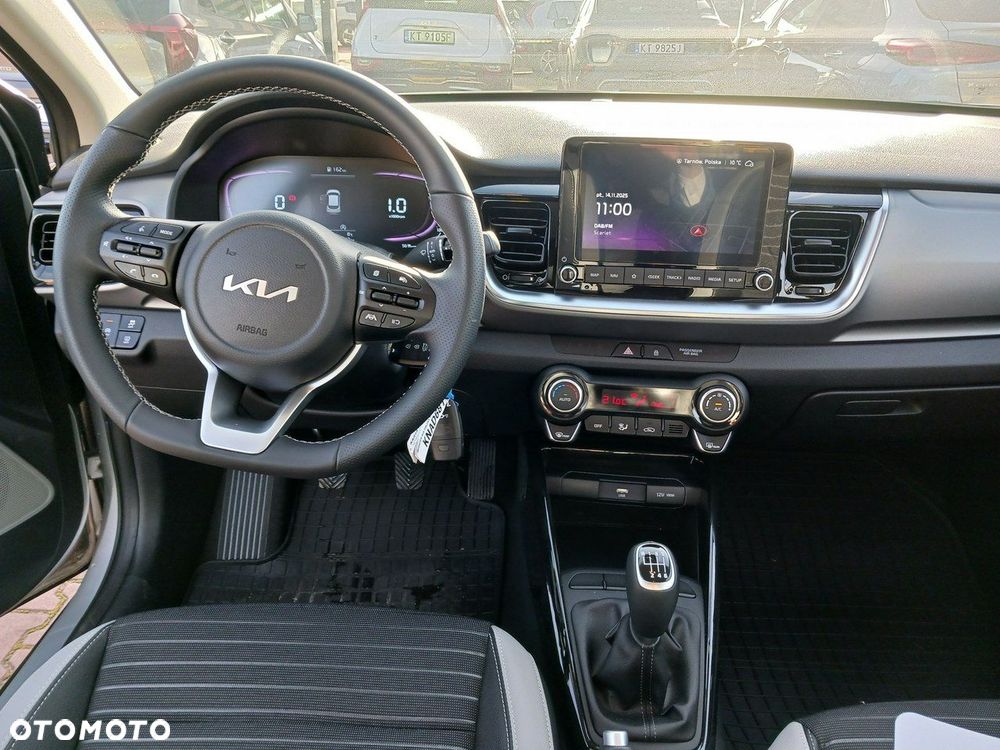 Kia Stonic 1.0 T-GDI L - 4