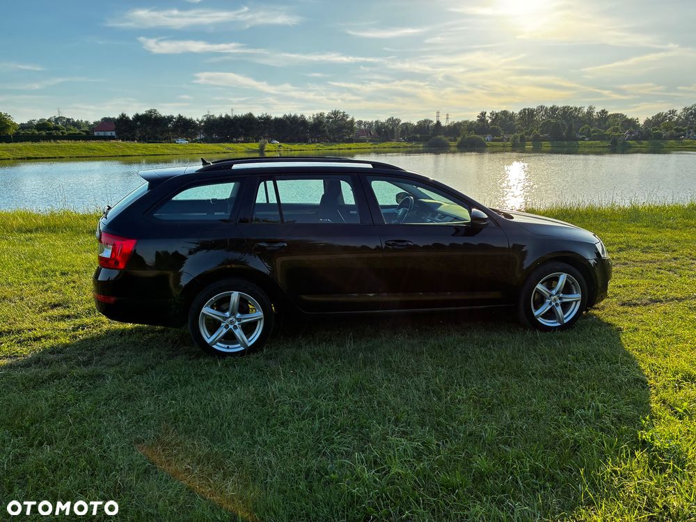 Skoda Octavia 1.6 TDI Greenline - 8