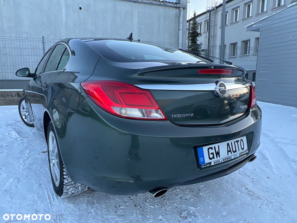 Opel Insignia 1.6 Turbo Edition - 9