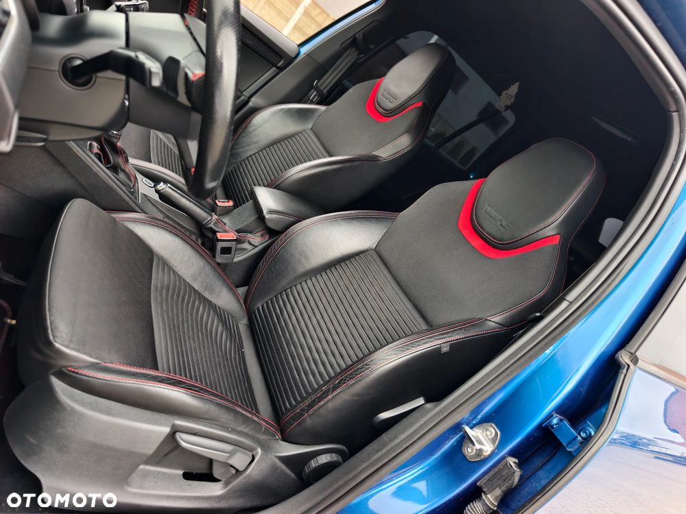 Skoda Octavia 2.0 TDI DSG RS - 9