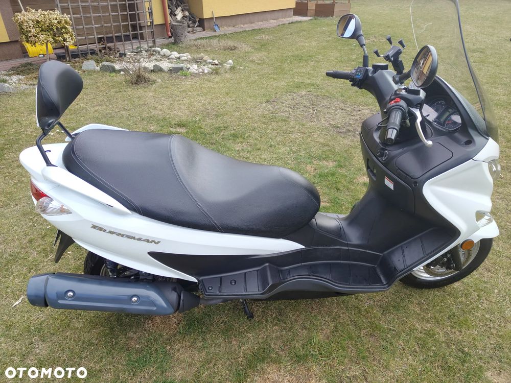 Suzuki Burgman - 3