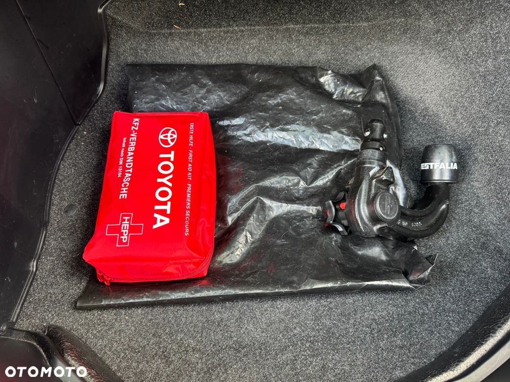 Toyota RAV4 ver-2-5-hybrid-executive-4x4 - 26