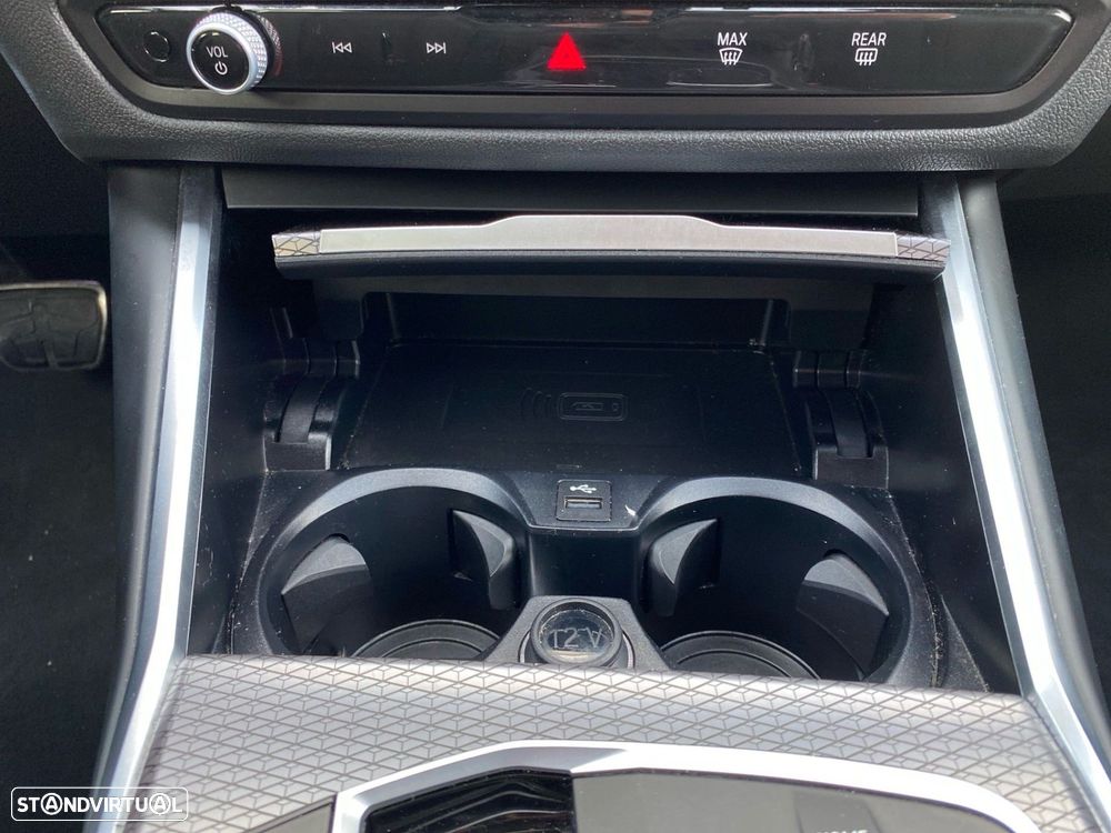 BMW 330 e Pack Desportivo M Auto - 15